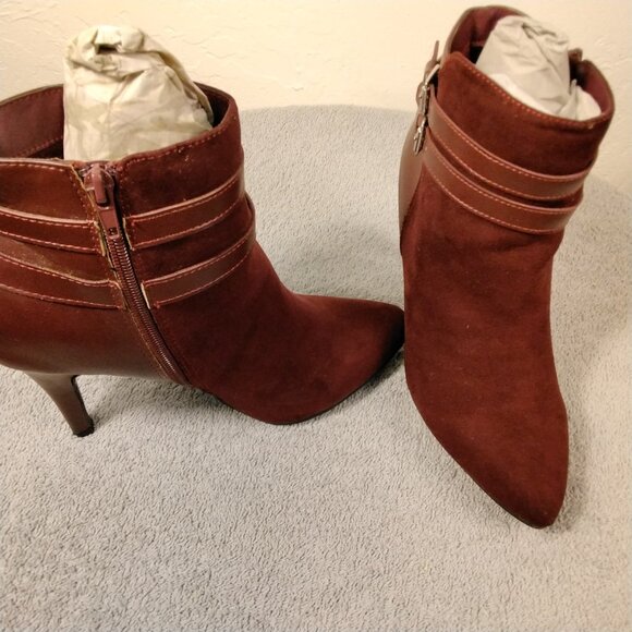 Rouge Helium Womens Ankle Boots Burgundy Cutout Pointy Toe Stiletto Heels Size 9 - Picture 1 of 12